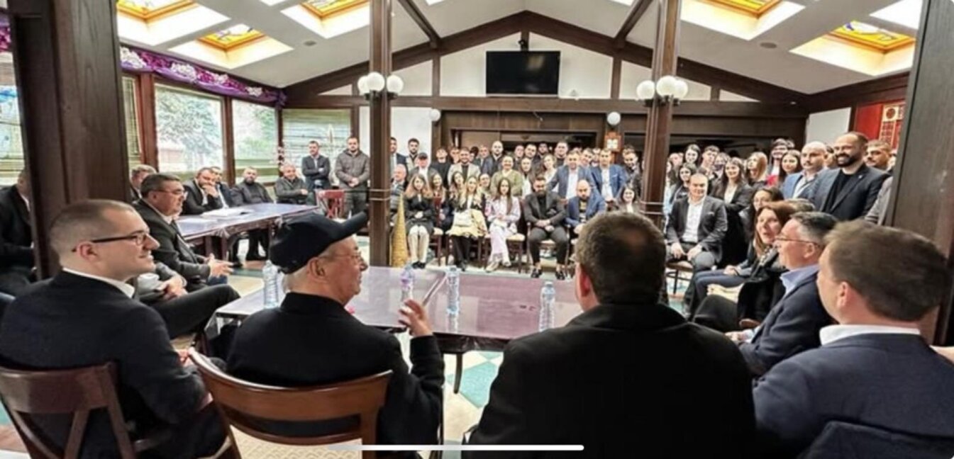 ДПС на Доган публикува видео от срещата в кв. "Бояна"