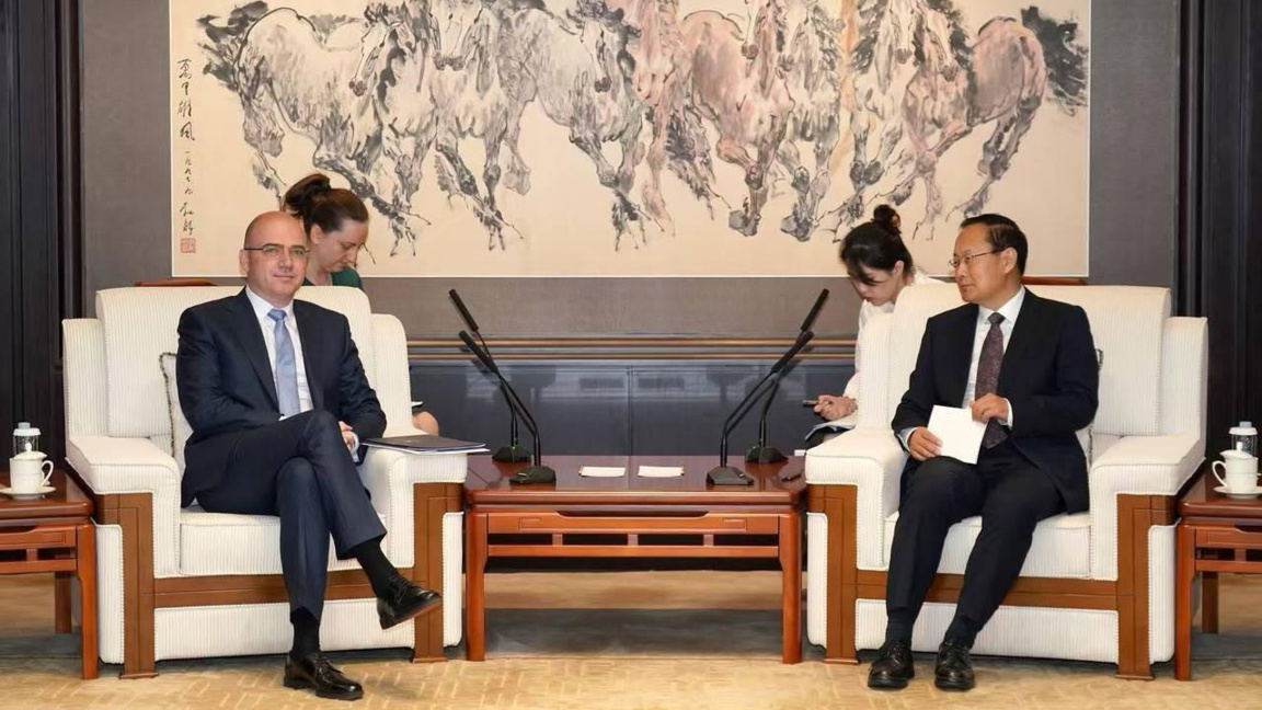 La Bulgarie et la Chine planchent sur des vols directs et des visas rapides
