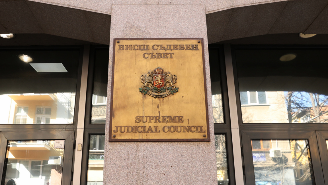 Какви бяха правните аргументи Сарафов да остане и.ф. главен прокурор?