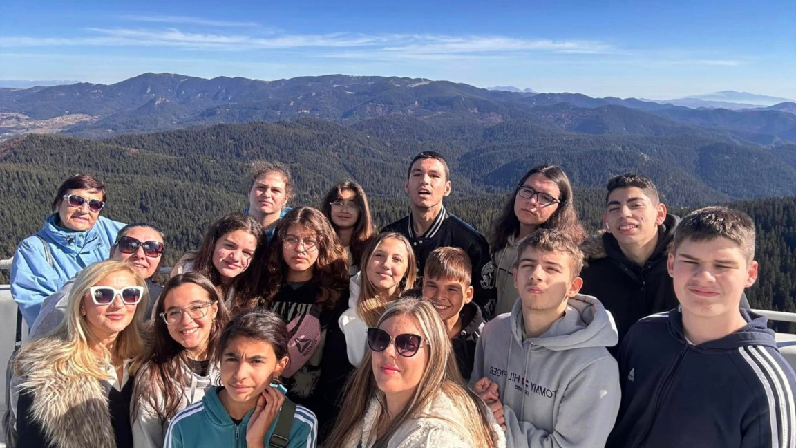 „Leçon : La Bulgarie… avec les élèves de l’école "Dr Petar Beron" de Larnaca“