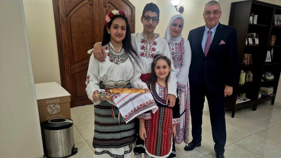 В Доха сънародници и български възпитани...