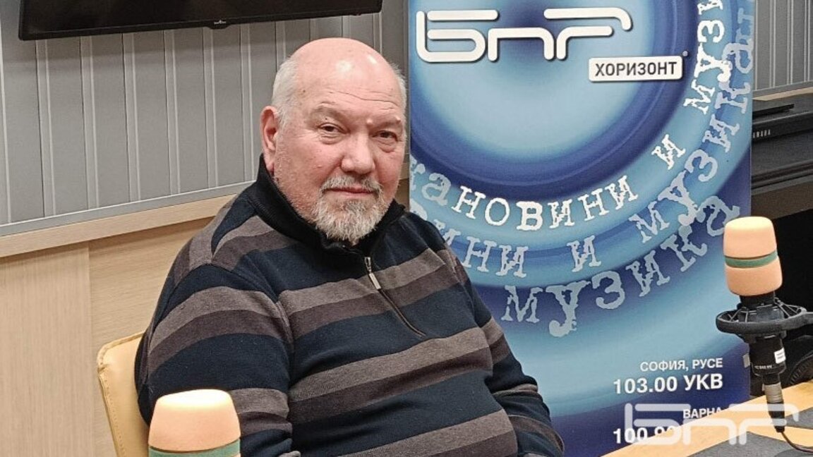 Проф. Александър Маринов