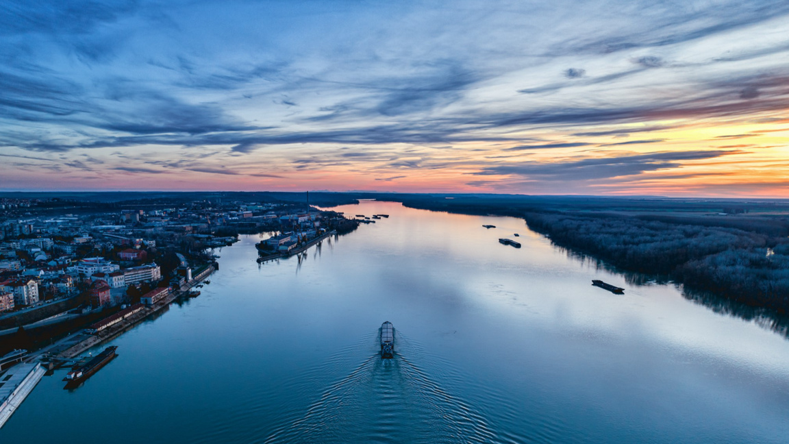 България пред нови избори: Попитахме 100 русенци кой е най-големият проблем?