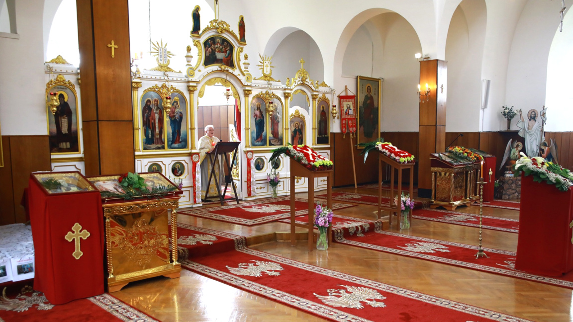 Българите в Будапеща честват светите Кирил и Методий с тържествена литургия