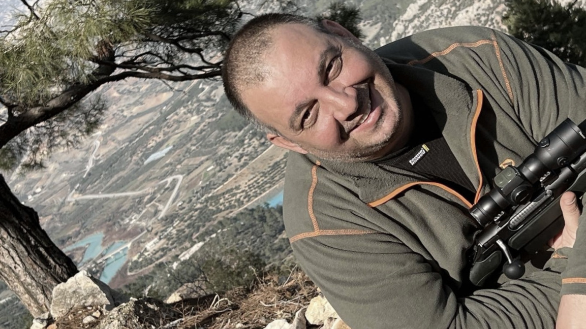 Бургаският оператор Добромир Кръстев има...