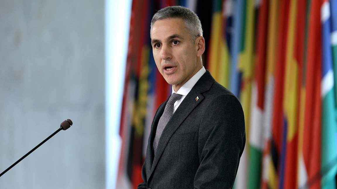 Cabinet warns it may refer to the Consti...