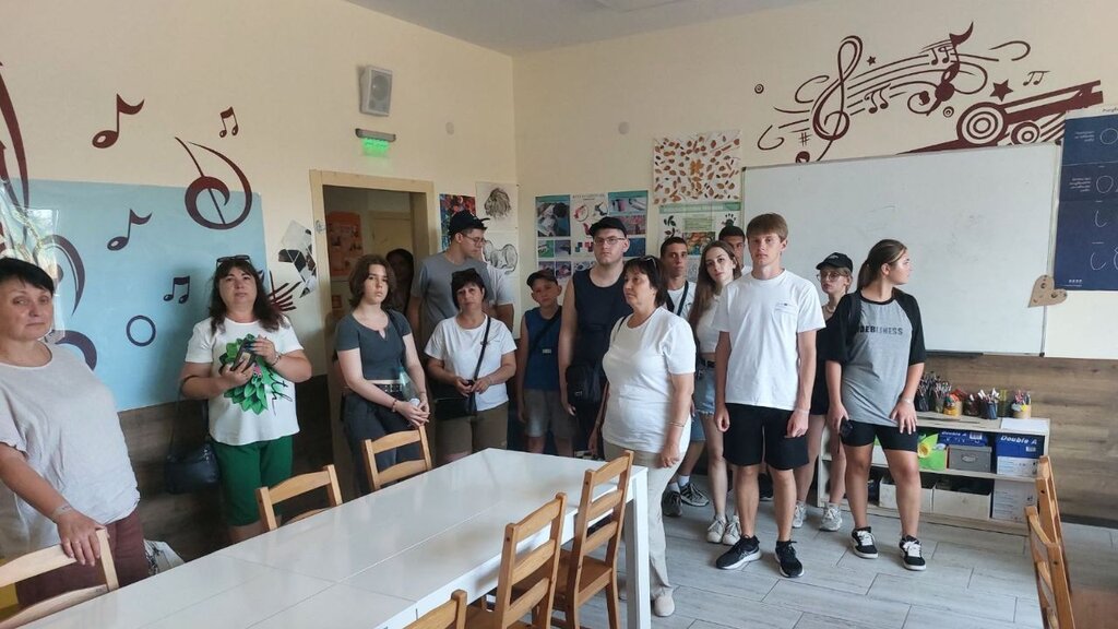 Lección sobre Bulgaria… espíritu ancestral en niños de “Izvorche” en Ucrania