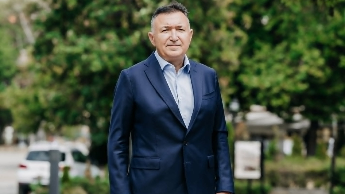 Д-р Емил Кабаиванов, кмет на Карлово