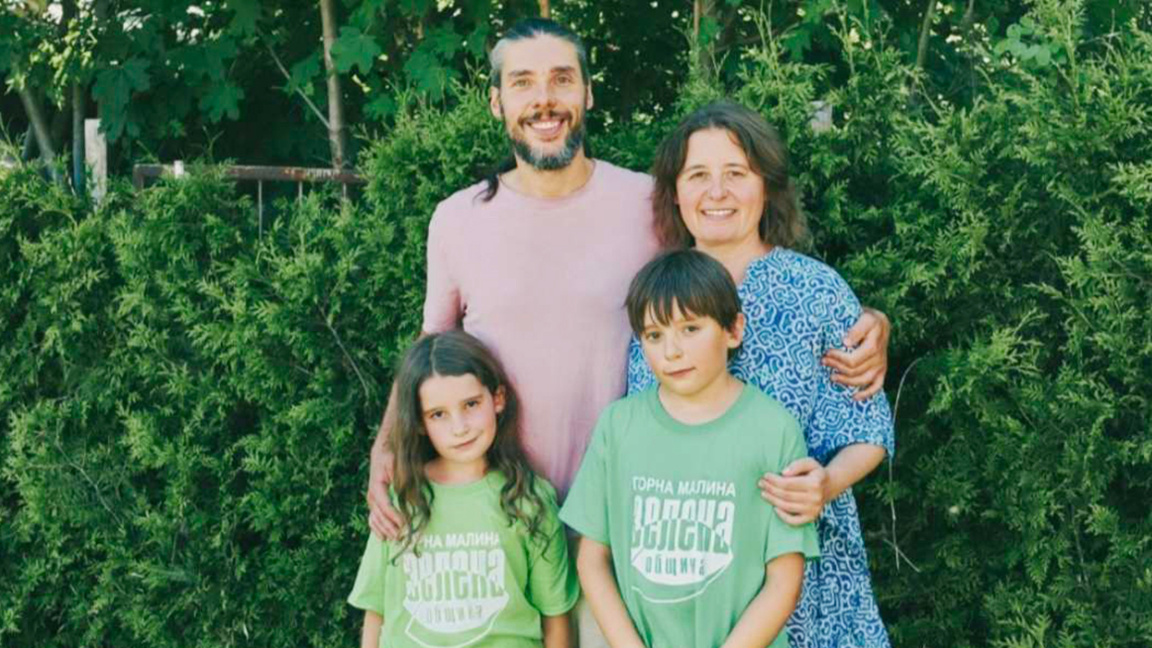 Petar, his wife Yoanna and their children.