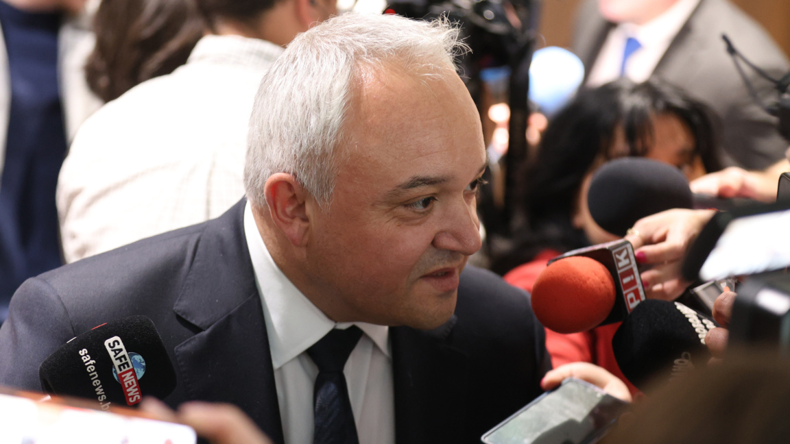 Иван Демерджиев в кулоарите на парламента  - 30 април 2026 г.