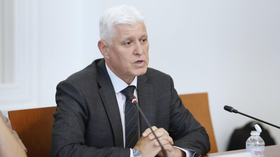  El ministro de Defensa: “La única solución para la policía aérea es MiG-29” 