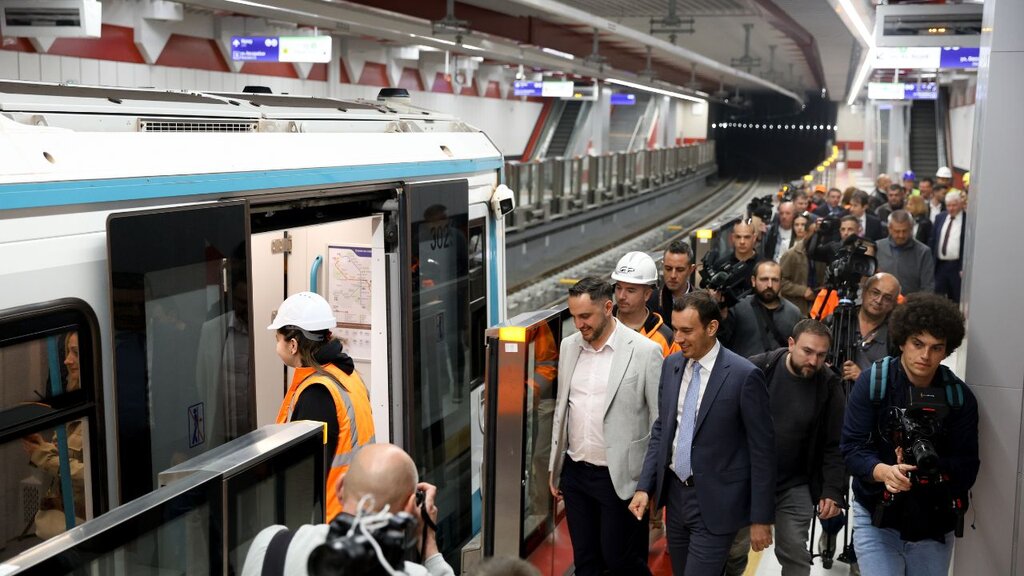 Sofya metrosu üç yeni istasyon ile genişledi