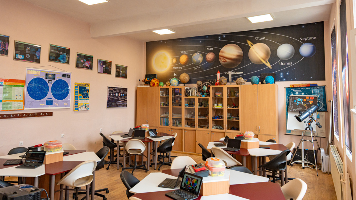 Модерна STEM среда беше открита в СУ "Н. Й. Вапцаров" в Царево