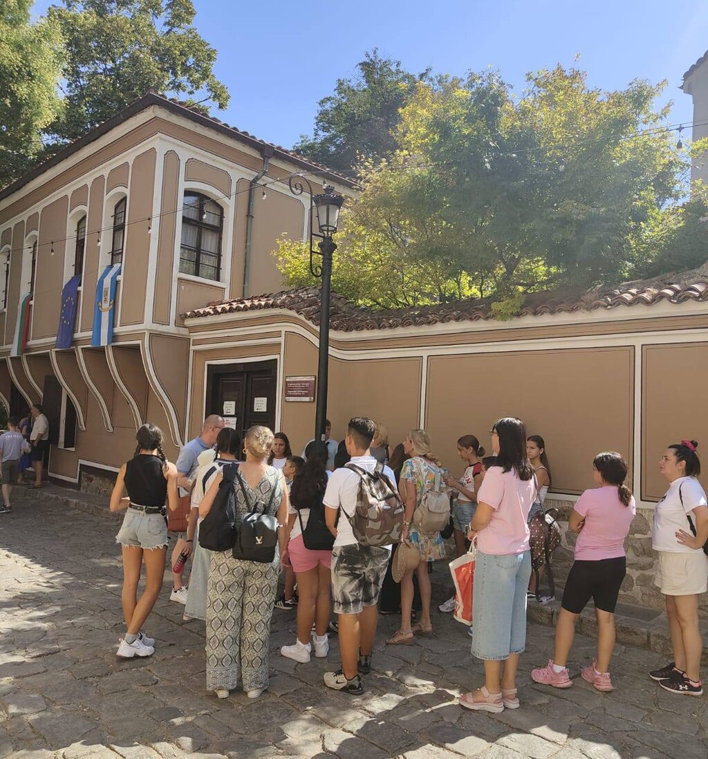 Lección de Bulgaria... con la escuela dominical búlgara “Abagar” en Italia 