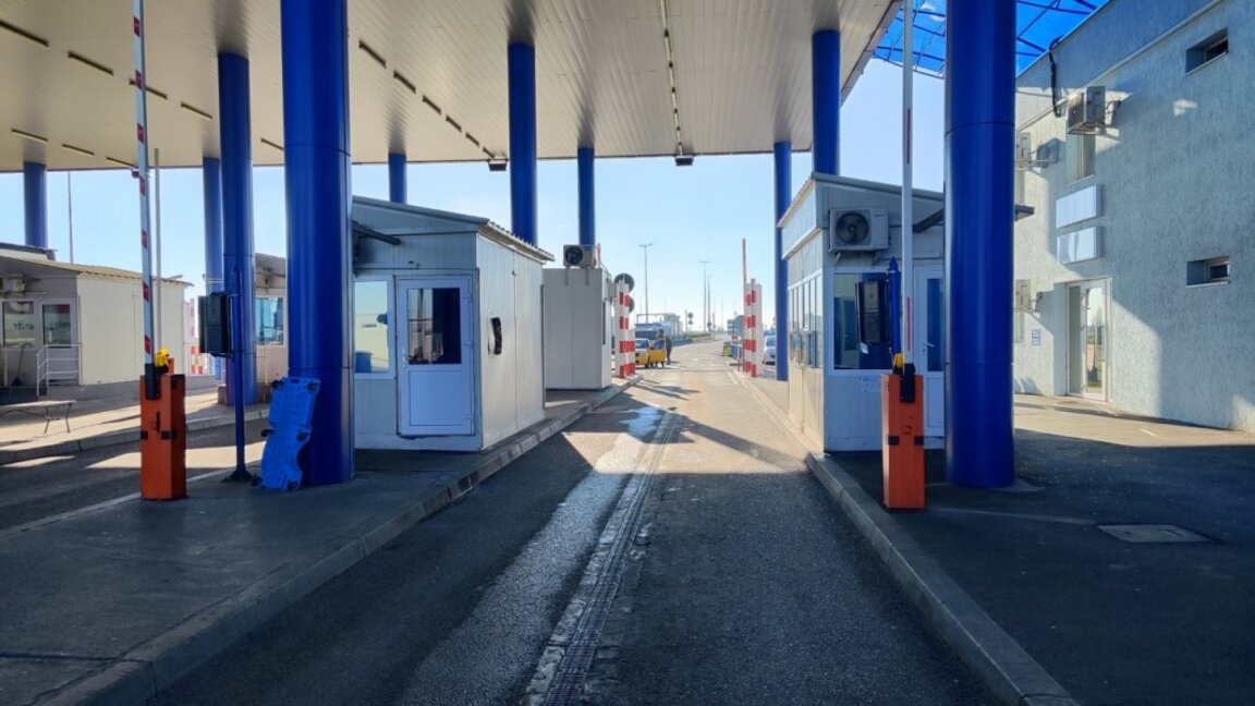 Служителите на АПИ затварят Дунав мост 2, искат по-високи заплати