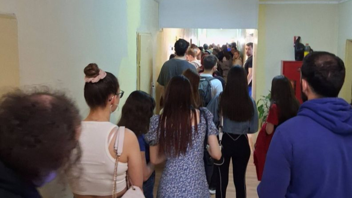 Изборният ден в "Студентски" – удължен заради струпване на хора