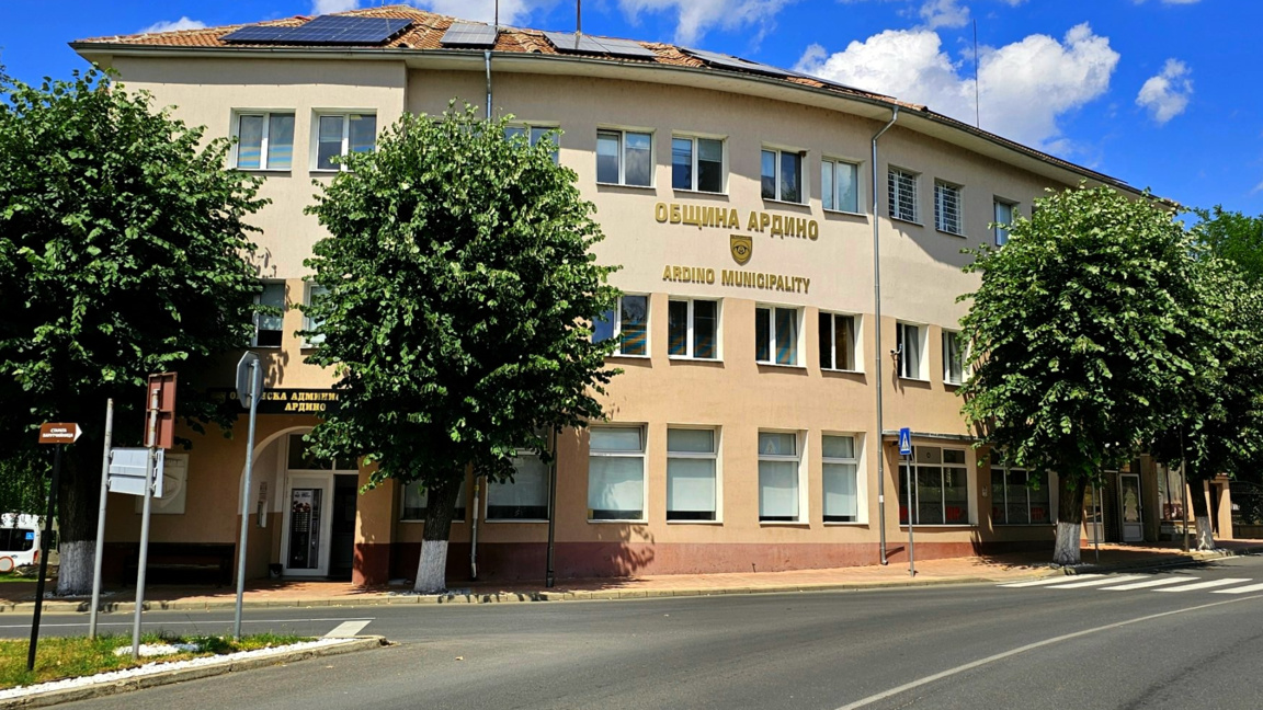 Изпълнителят отрече нарушения при ремонт...