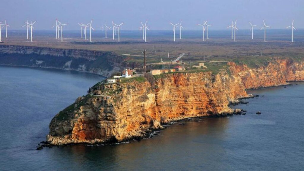 Between natural endowments and the challenges of sustainable development