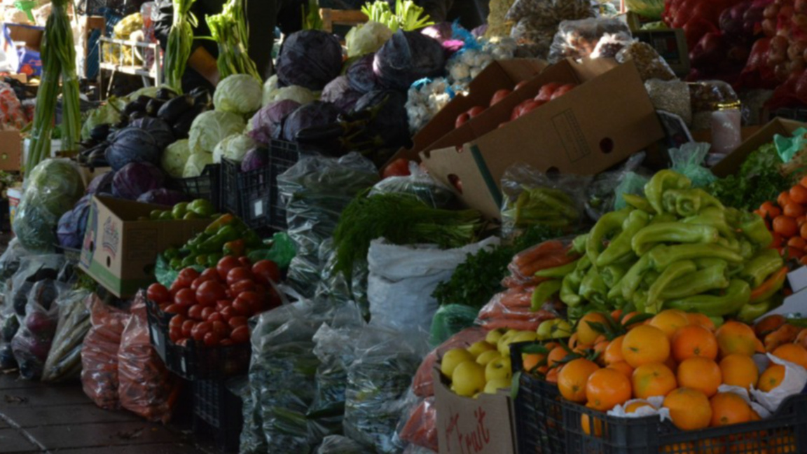 Продължава ръстът на цените на основни хранителни стоки, плодове и зеленчуци