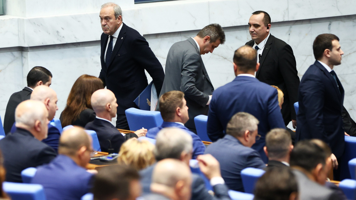 Die Parlamentsparteien fordern die Einberufung des Sicherheitsrats