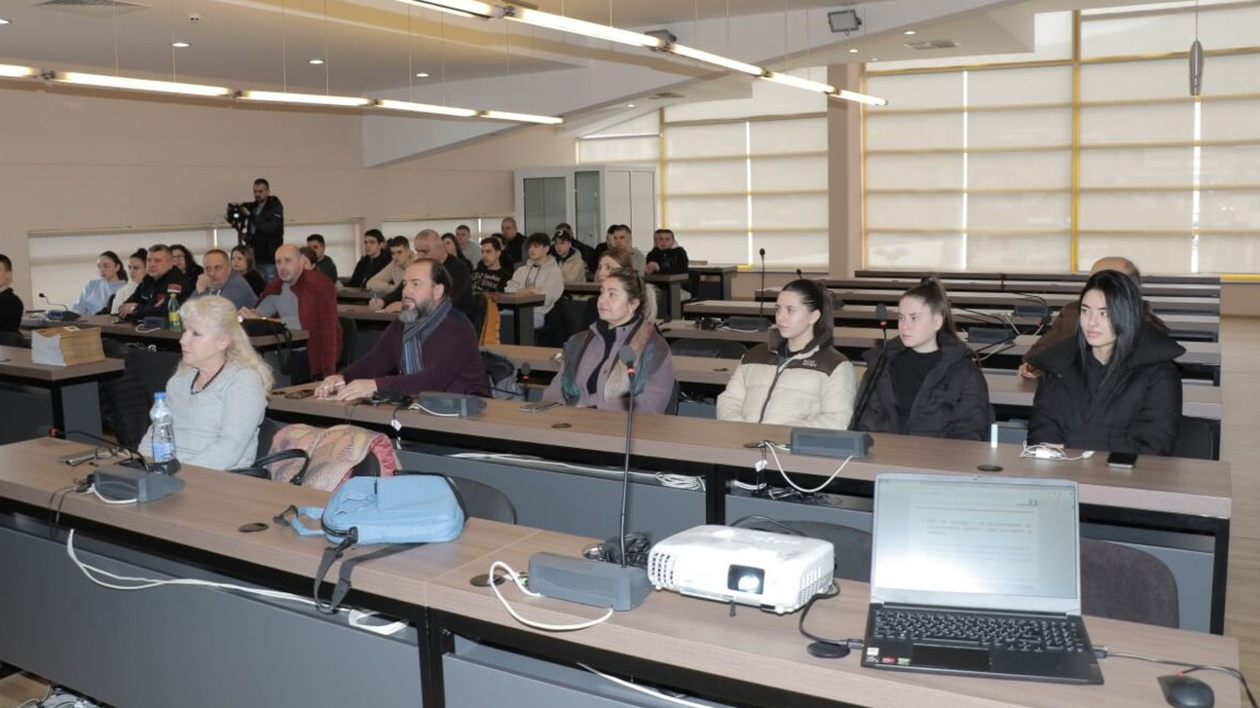 В Цариброд ще запознаят гимназистите с в...