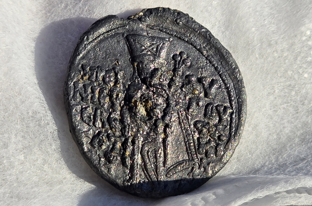 Le sceau d’une impératrice byzantine découvert lors des fouilles de Perperikon