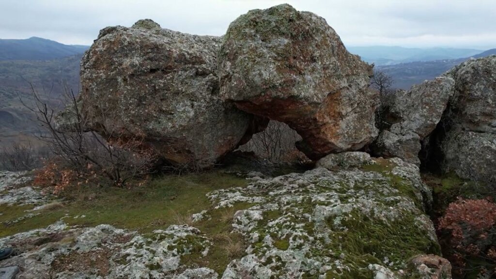 Take a look at the breathtaking footage of the medieval fortress Asara in the Eastern Rhodopes