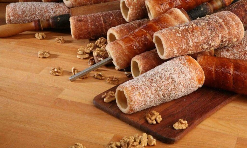 Pan dulce vacío, "komniche"