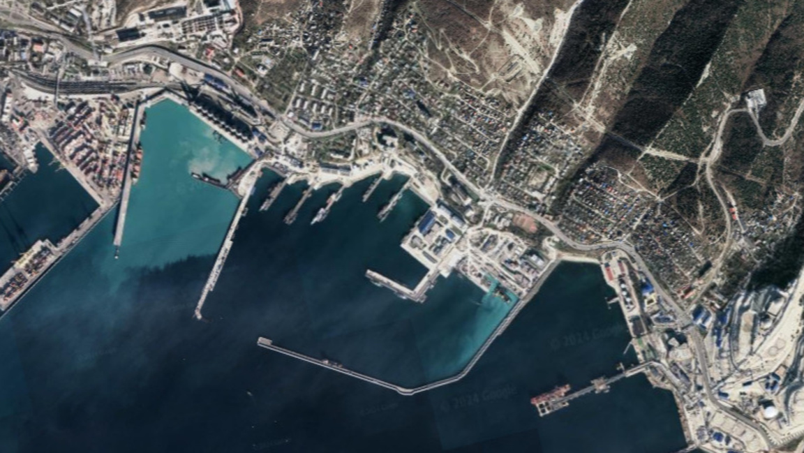 Износът на петрол от водещото черноморско пристанище на Русия остава ограничен