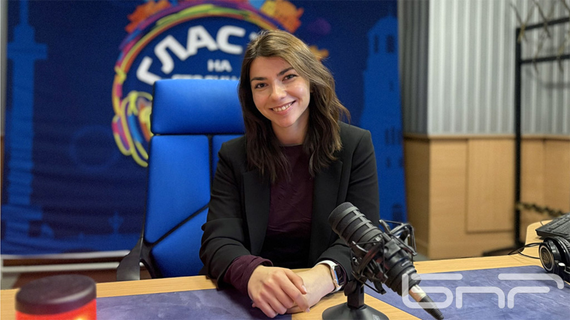 Анина Сантова
