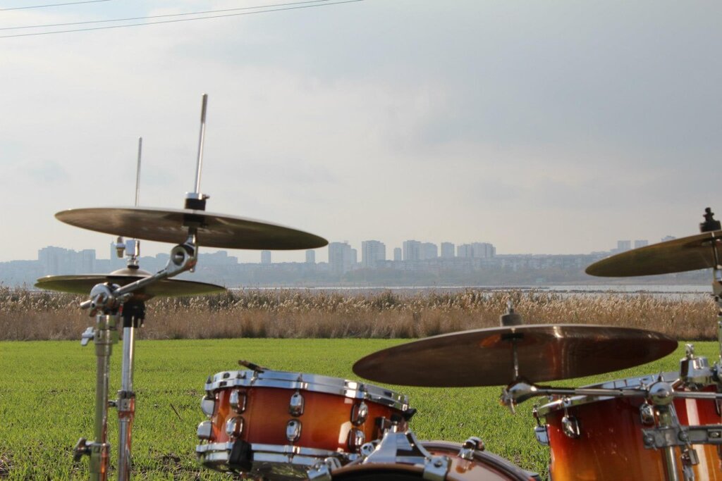 Drummer Ivan Dimov throws his home near Zurich open to performers from Bulgaria