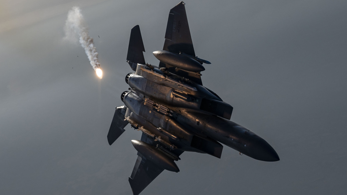 САЩ потвърдиха за три свалени американски Ф-15 над Кувейт от "приятелски огън"