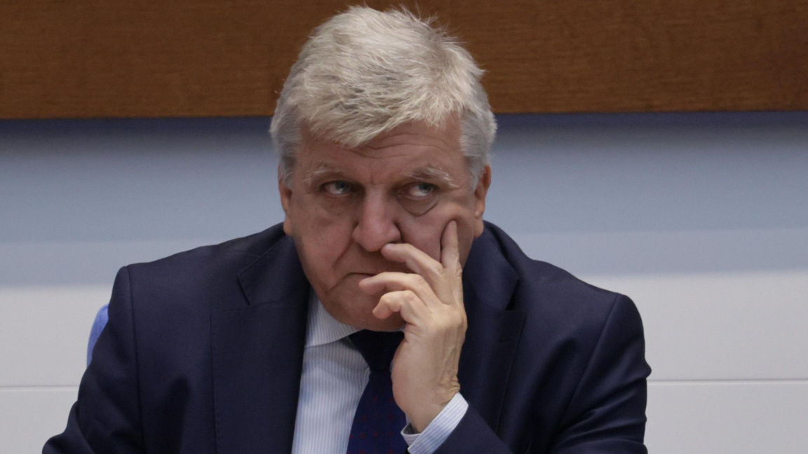 Манол Генов