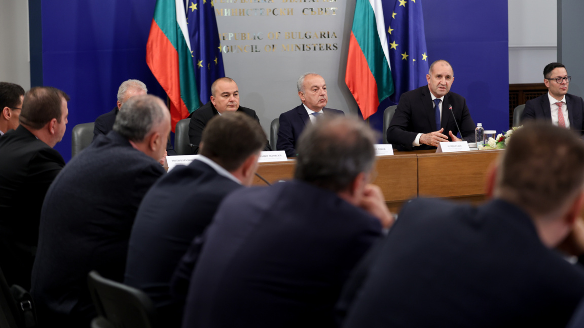 В Министерския съвет се провежда среща за мерките на правителството за овладяване ръста на цените