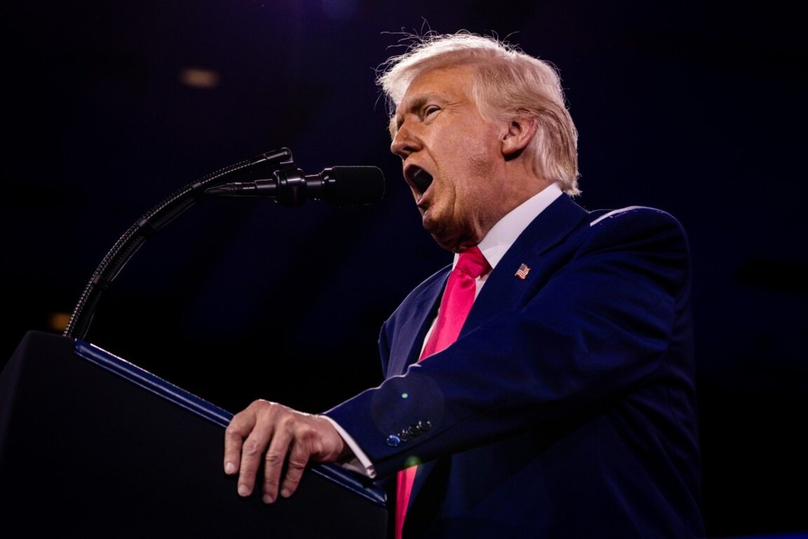 Доналд Тръмп на Конференцията за консервативно политическо действие.