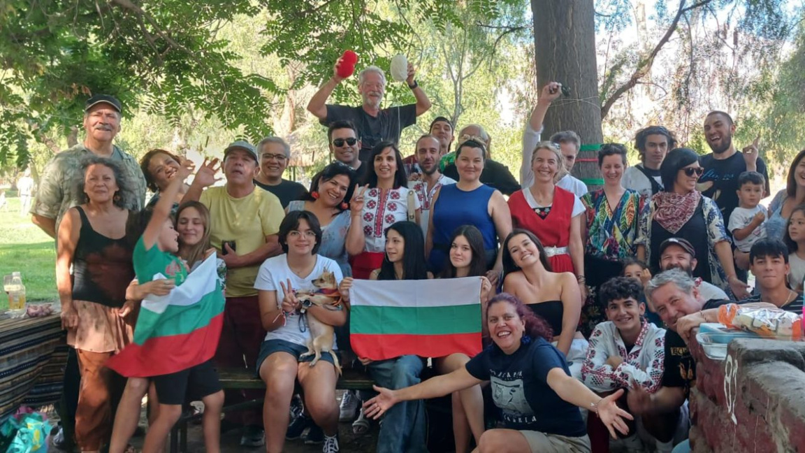 Чили е нов дом за стотина българи, които милеят за родината си
