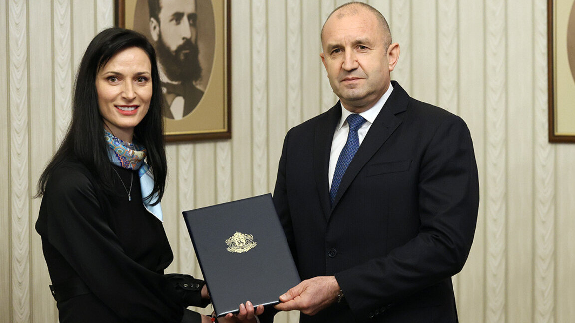 Мария Габриел с имената за кабинет при президента или отиваме на избори?