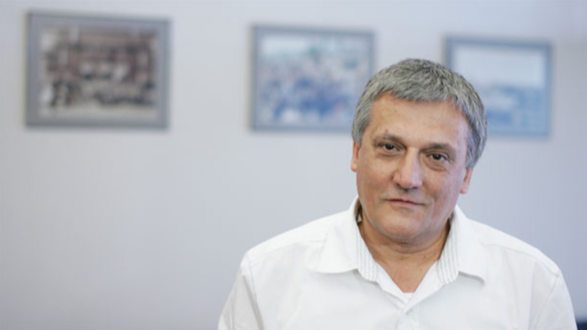 Петър Диков