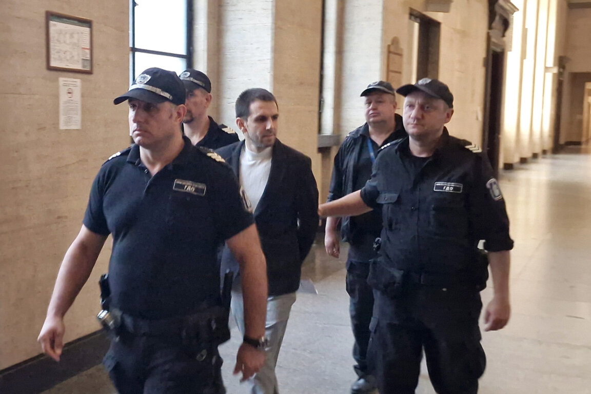 СГС остави в ареста бизнесмена Стефан Димитров, обвиняем за участие в ОПГ, свързана с Митниците