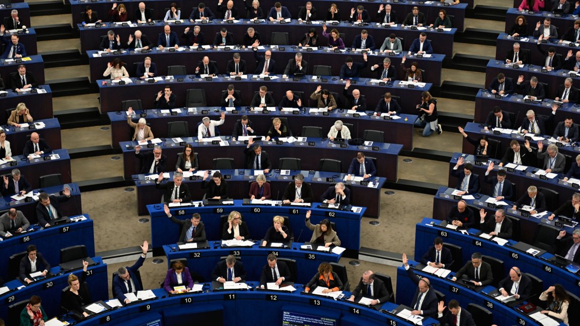 Débats au Parlement européen sur la stratégie d'élargissement de l'UE