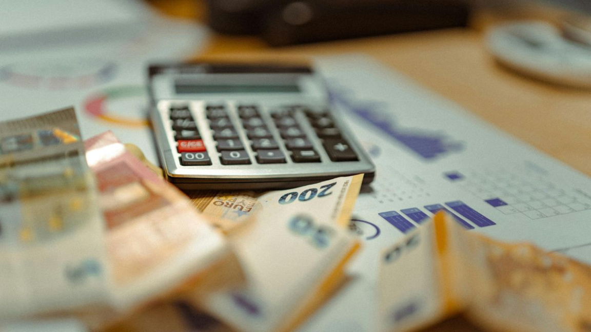 Të ardhurat buxhetore po rriten, por shpenzimet po i tejkalojnë ato