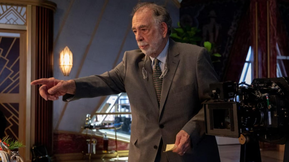 Филмът "Мегадок" на режисьора Майк Фигис