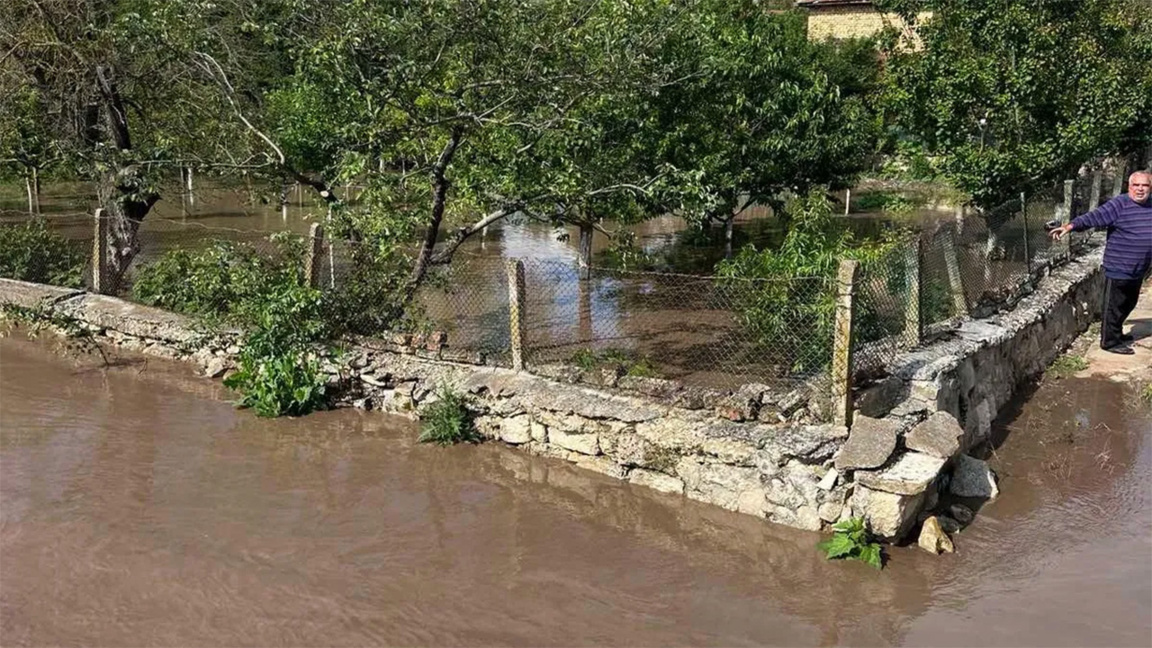 Stare de urgență în mai multe localități după ploile torențiale