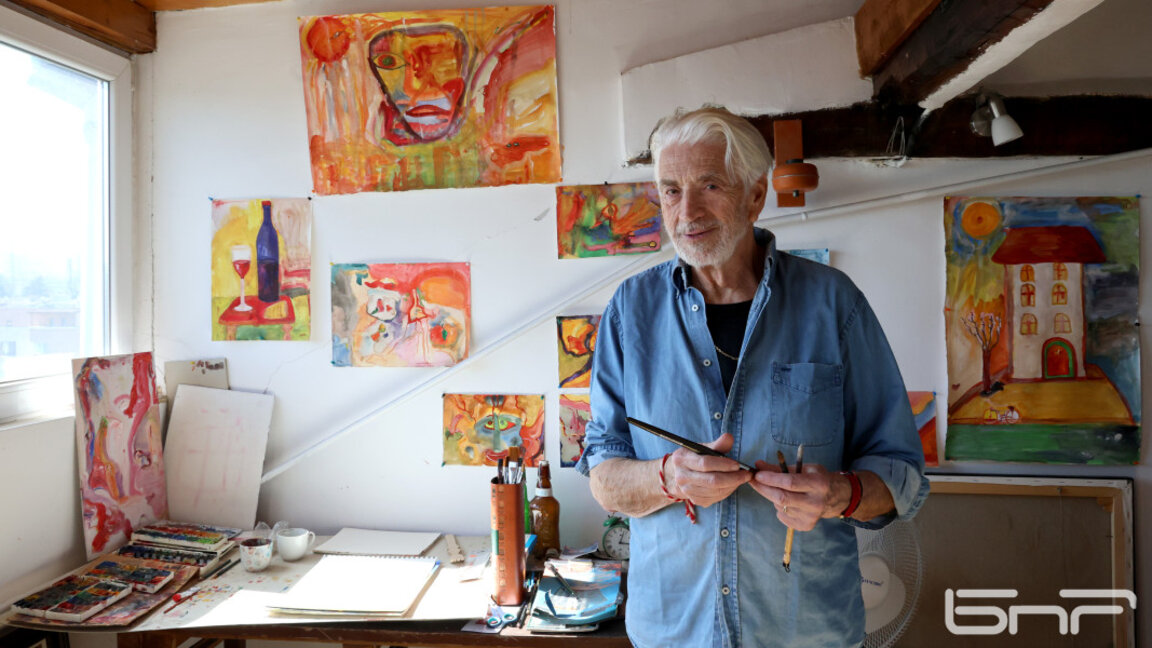 Добромир Манев –Ману в ателието си.