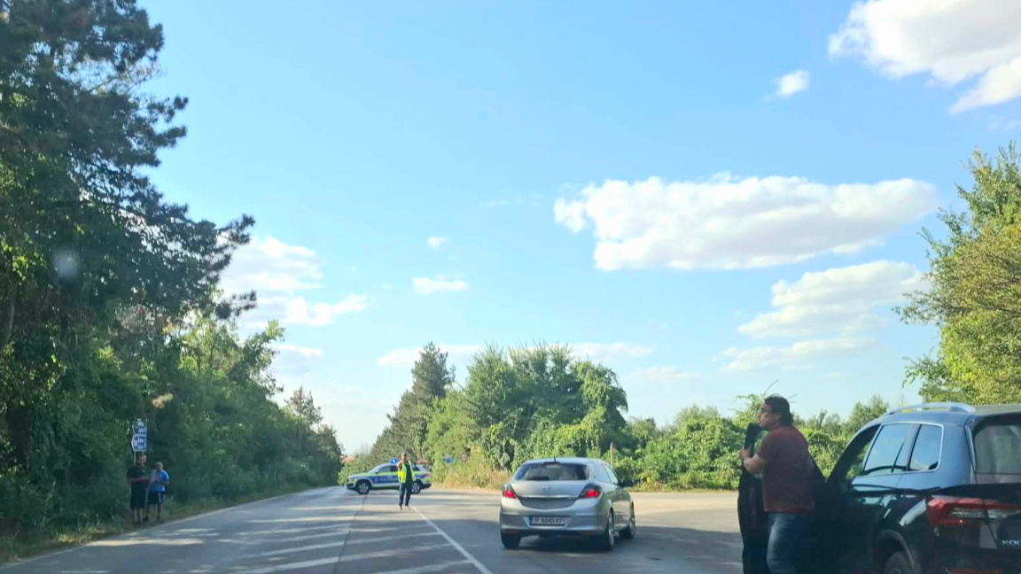 23 души са ранени при катастрофи в страната